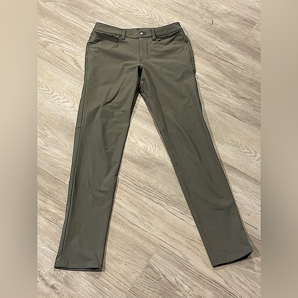 Lululemon ABC Pants - Picture 1 of 3